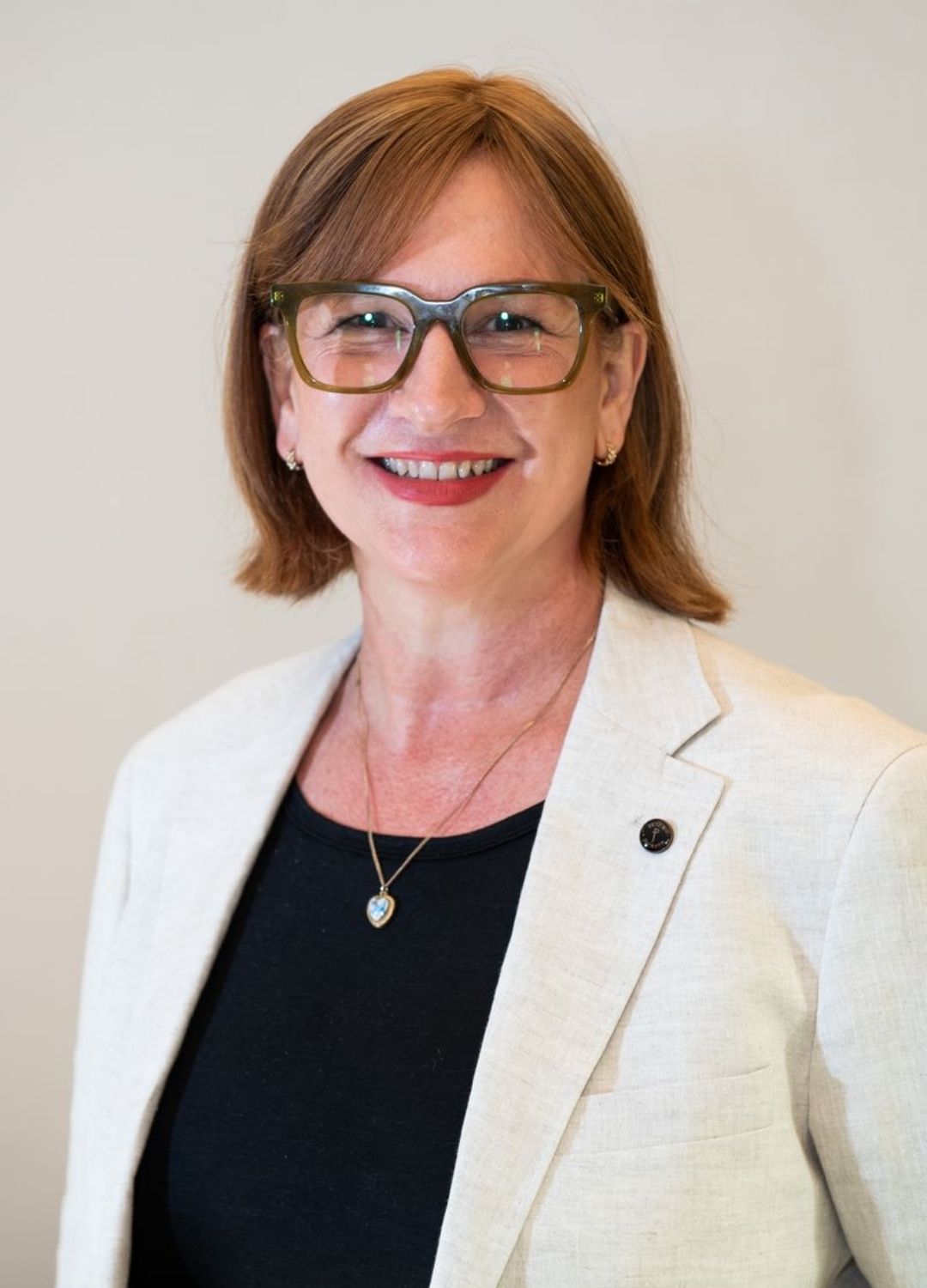 Dr Nicole Higgins